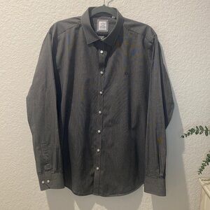 Oscar de la Renta Men’s Button Down Dress Shirt